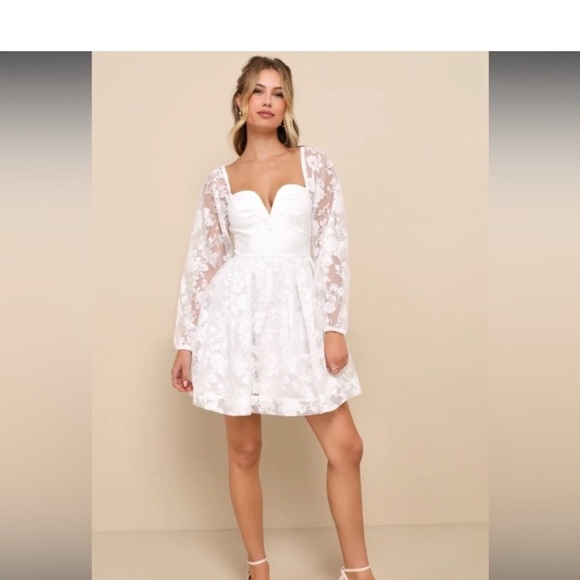 Lulu's Elegant White Dress - Picture 1 of 5